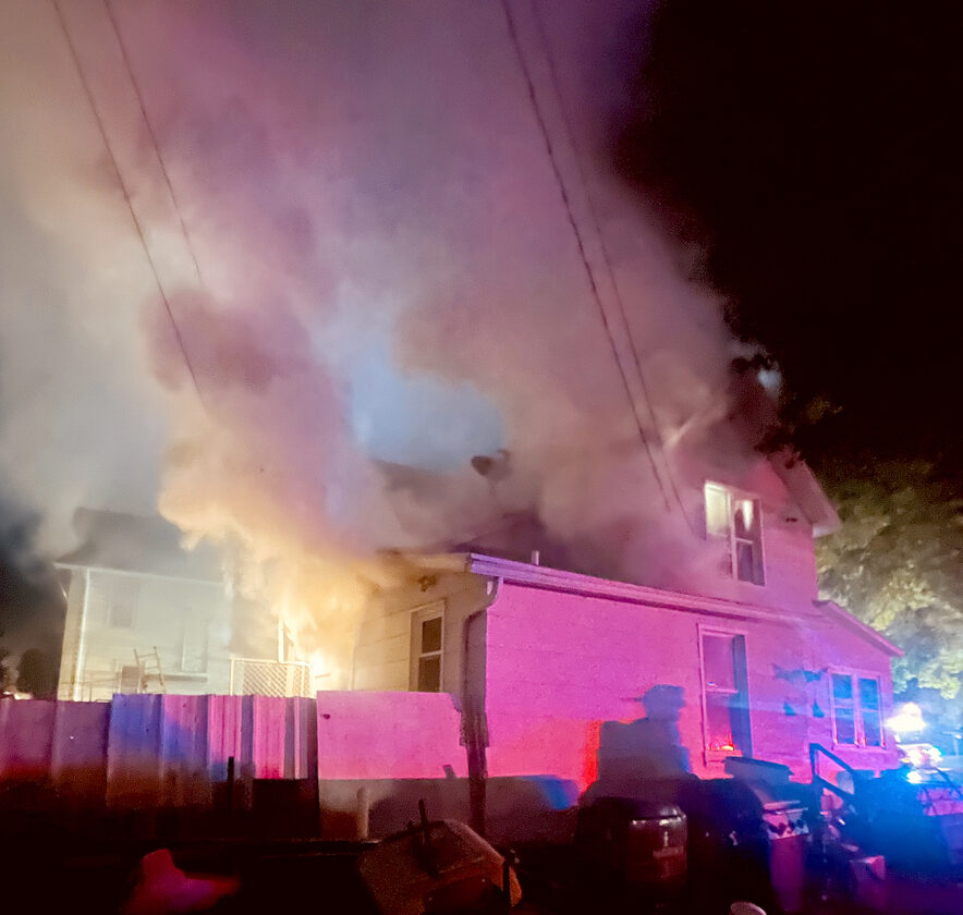 Two hurt in early morning house fire - Messenger News
